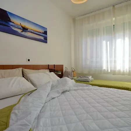 Spacious Near The In Lignano * 리그나노 사비아도로